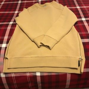 Brand new with tags Evereve sweatshirt.